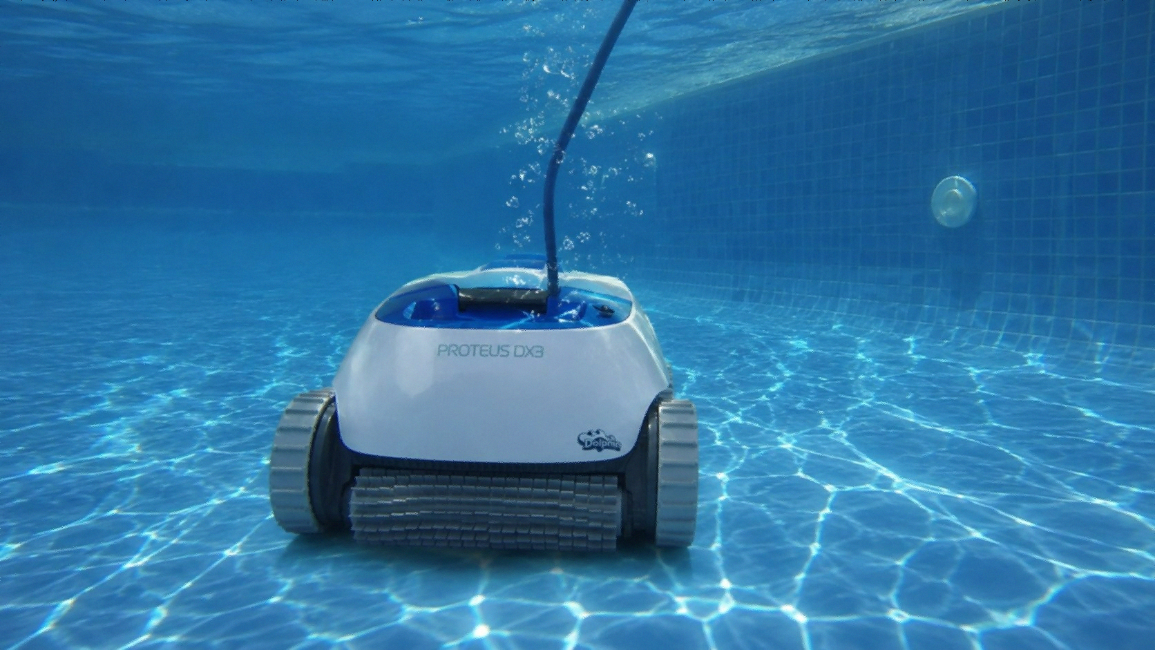Dolphin Proteus DX3 Robotic Pool Cleaner